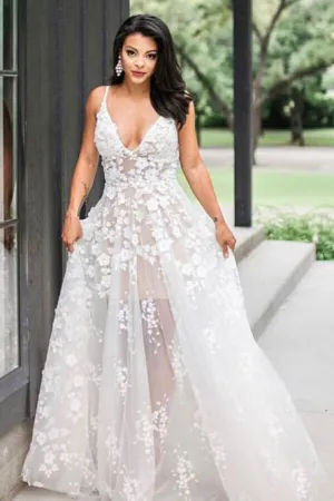 Tulle A-Line Spaghetti Straps Floor-Length White Wedding Dress with Appliques OHD045