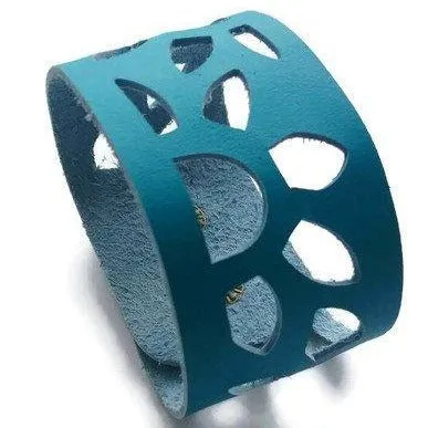 Turquoise Leather Wrist Band. Sunflowers Bracelet. Reclaimed Leather Cuff Bracelet