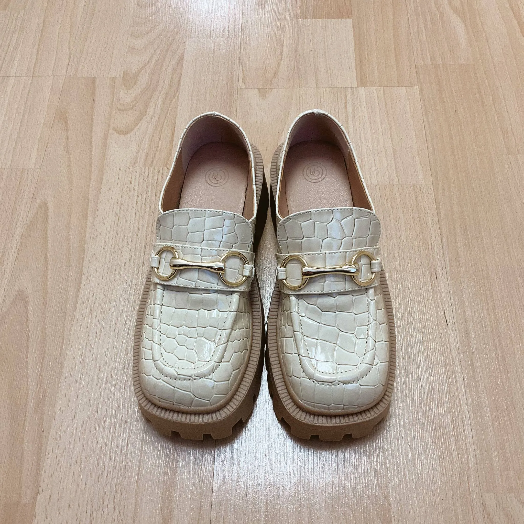 Urban Outfitters Loafers Size 6