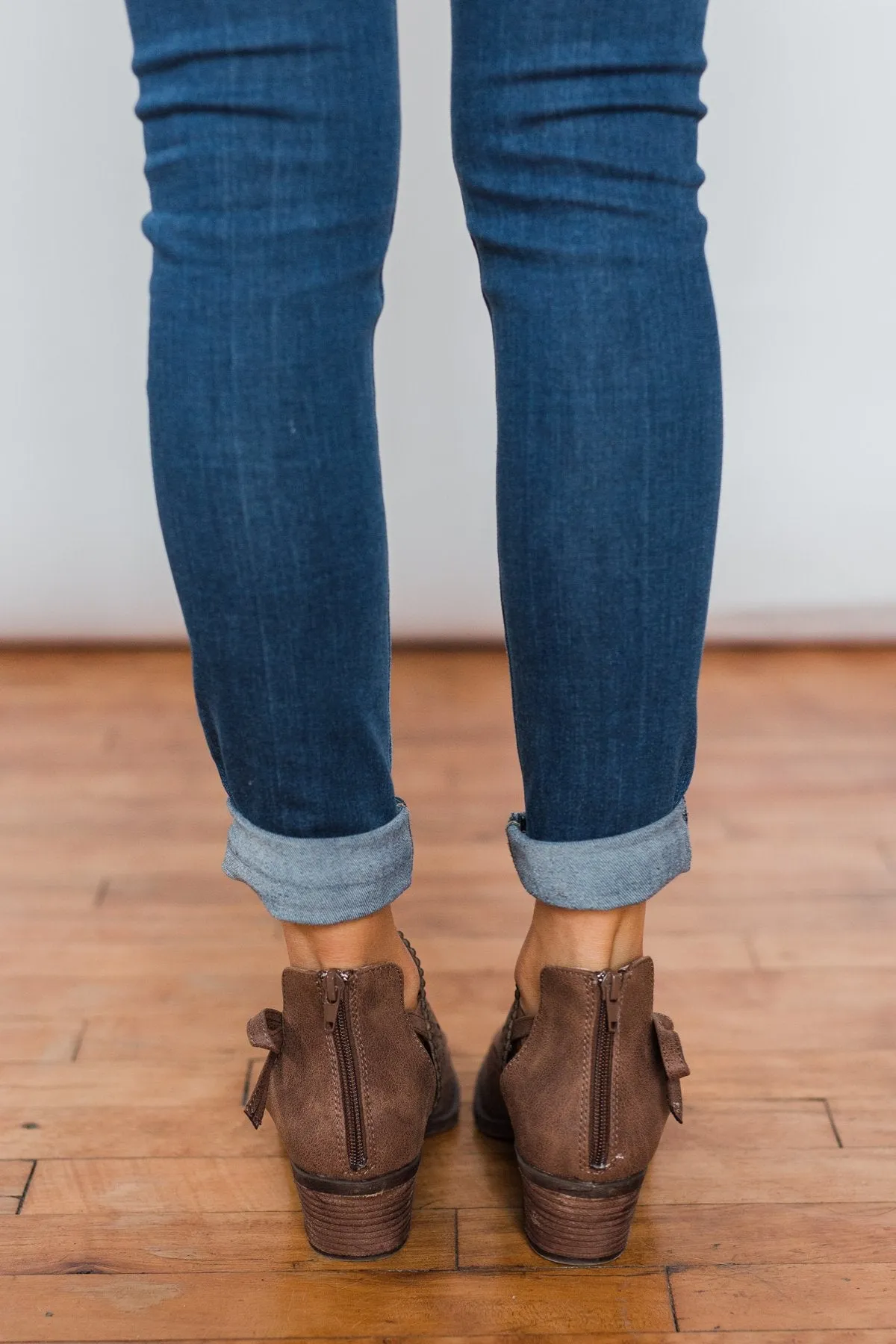 Very G Cici Booties - Tan