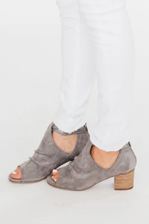 Very G Sylvanna Heels- Grey