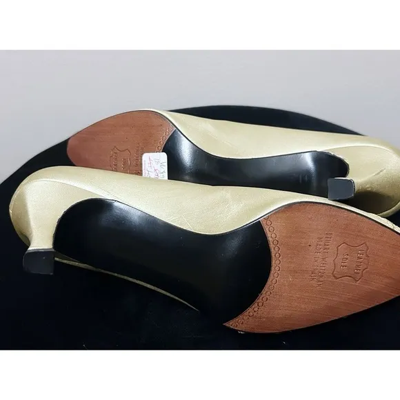 Vintage Stuart Weitzman Gold Leather Heels with Lace Detail