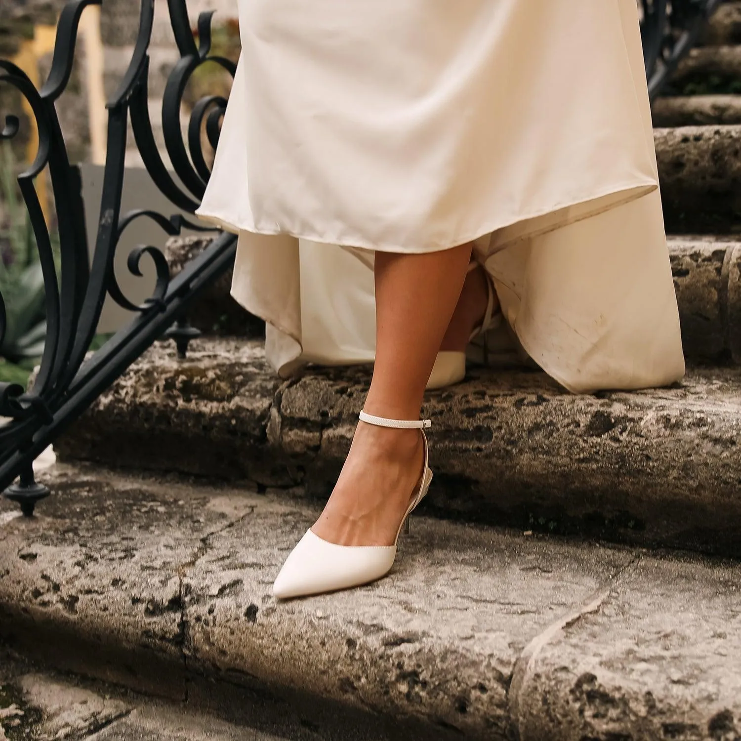 White Stiletto   Marilyn Strap