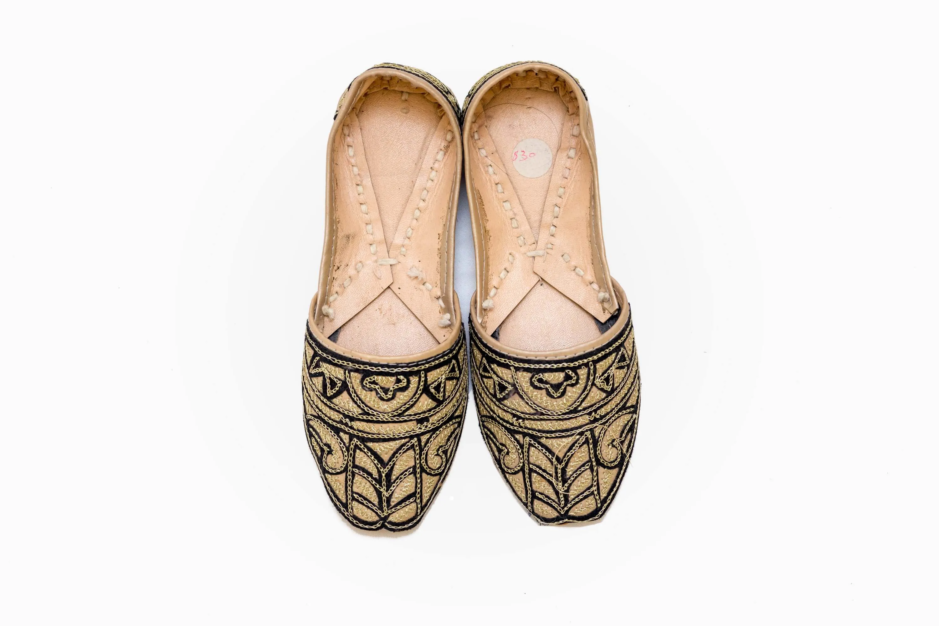 Woman's Handmade Khussa Shoe