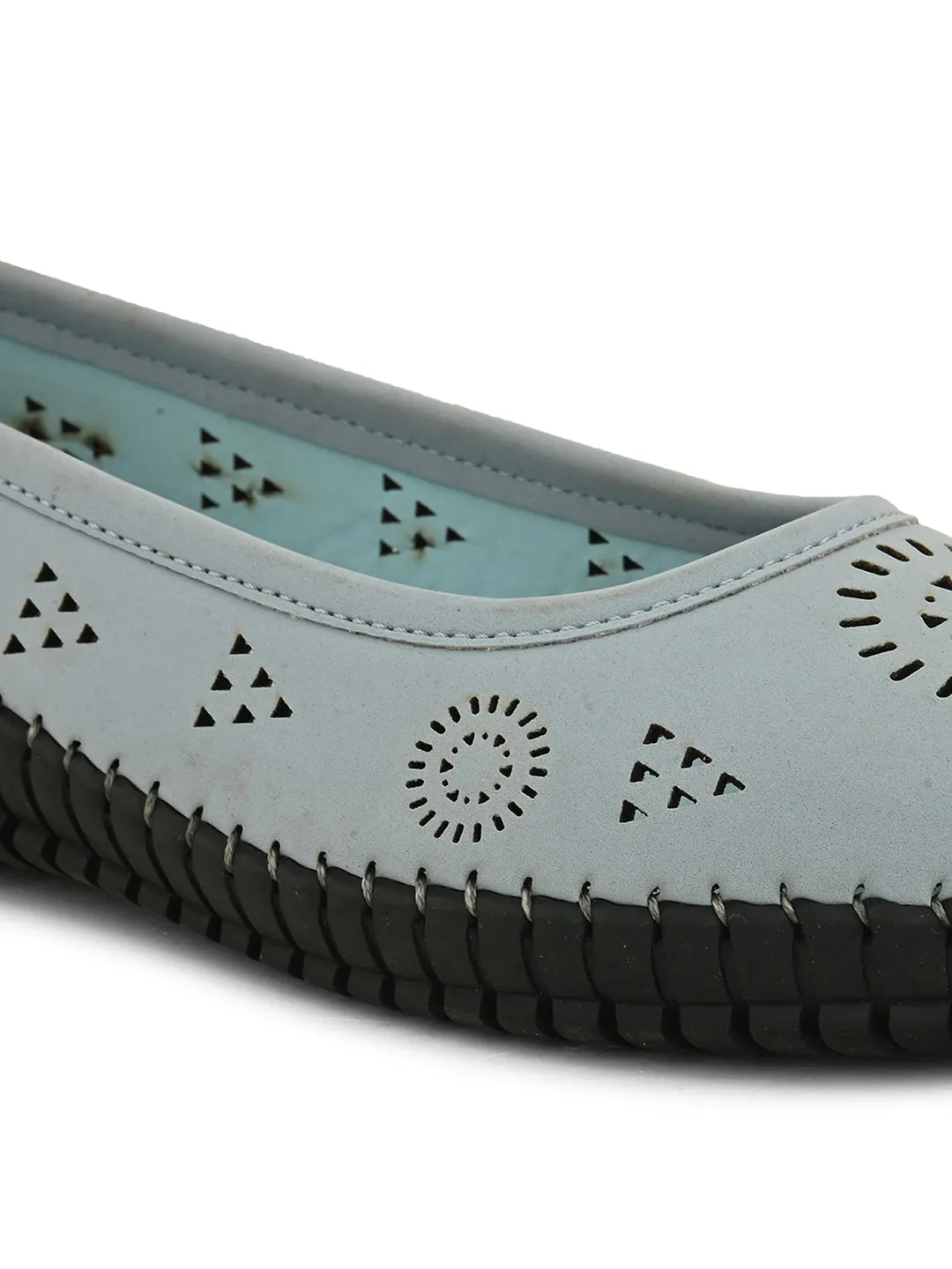Women Ballerinas with Laser Cuts Flats