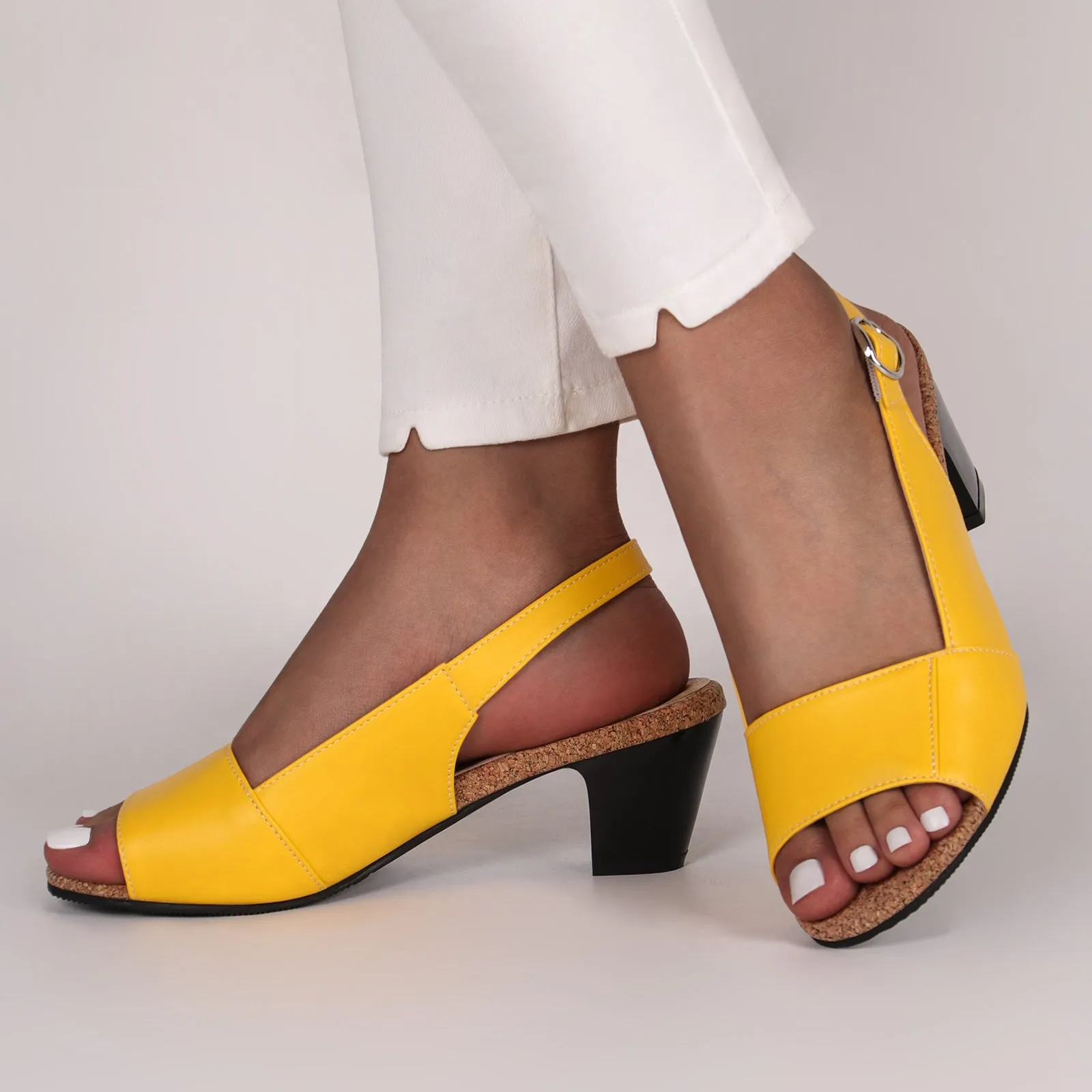Women Elegant Low Chunky Heel Comfy Sandals
