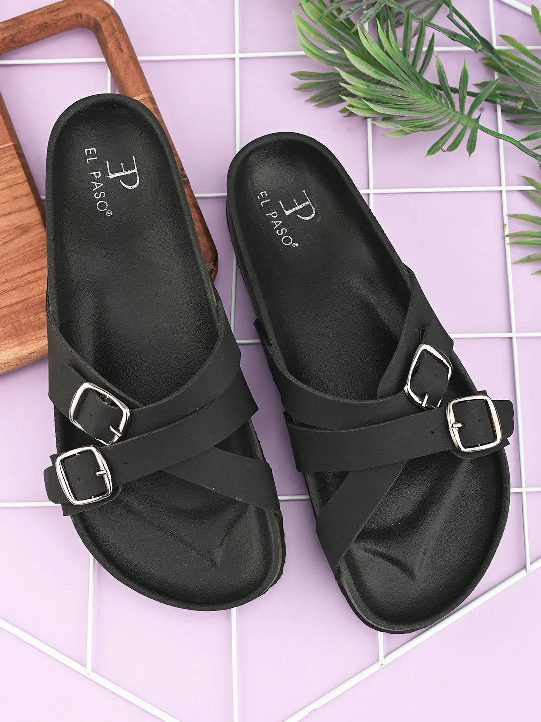 Women One Toe Flats with Buckles