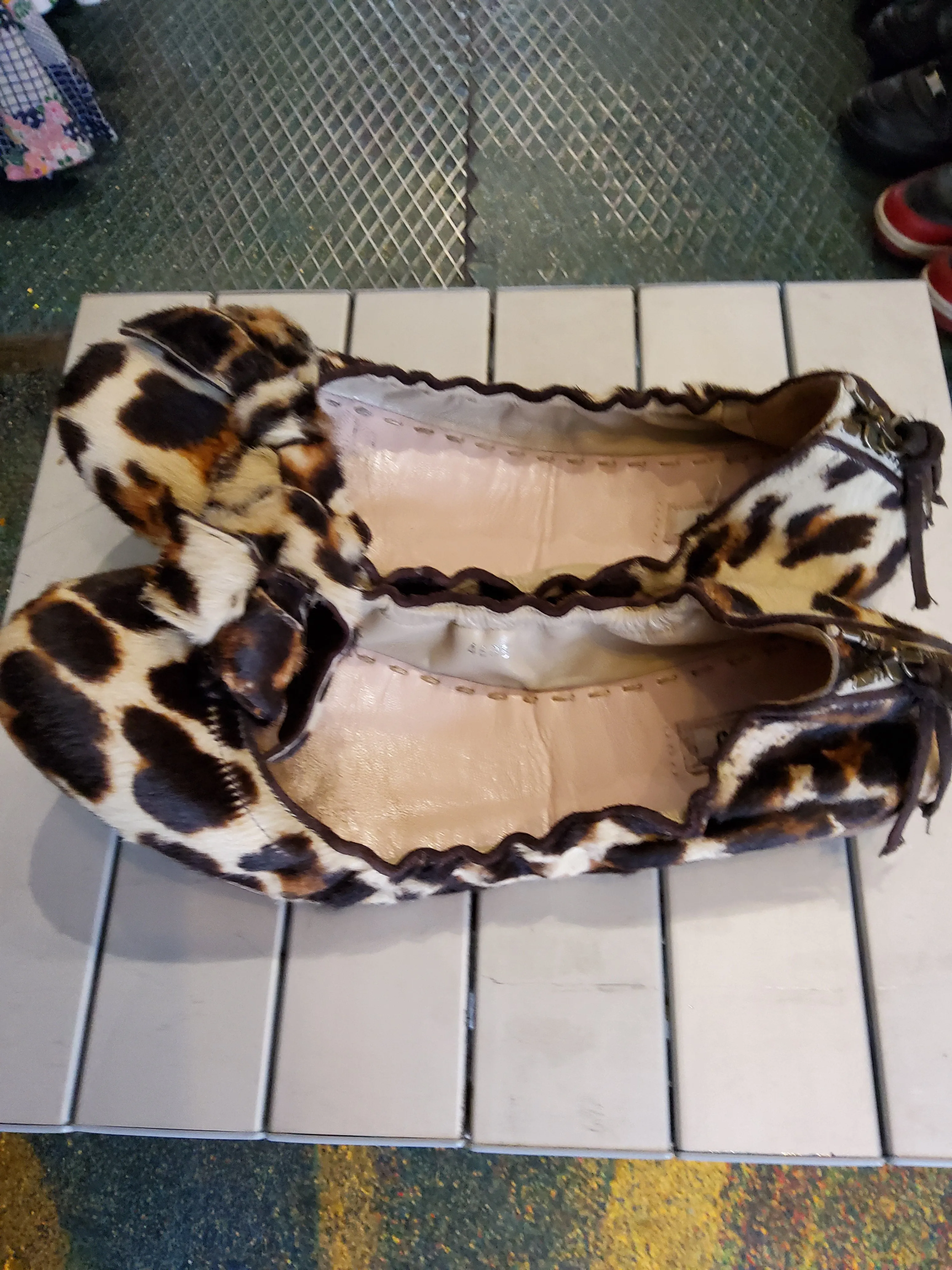 Women's ballet flats