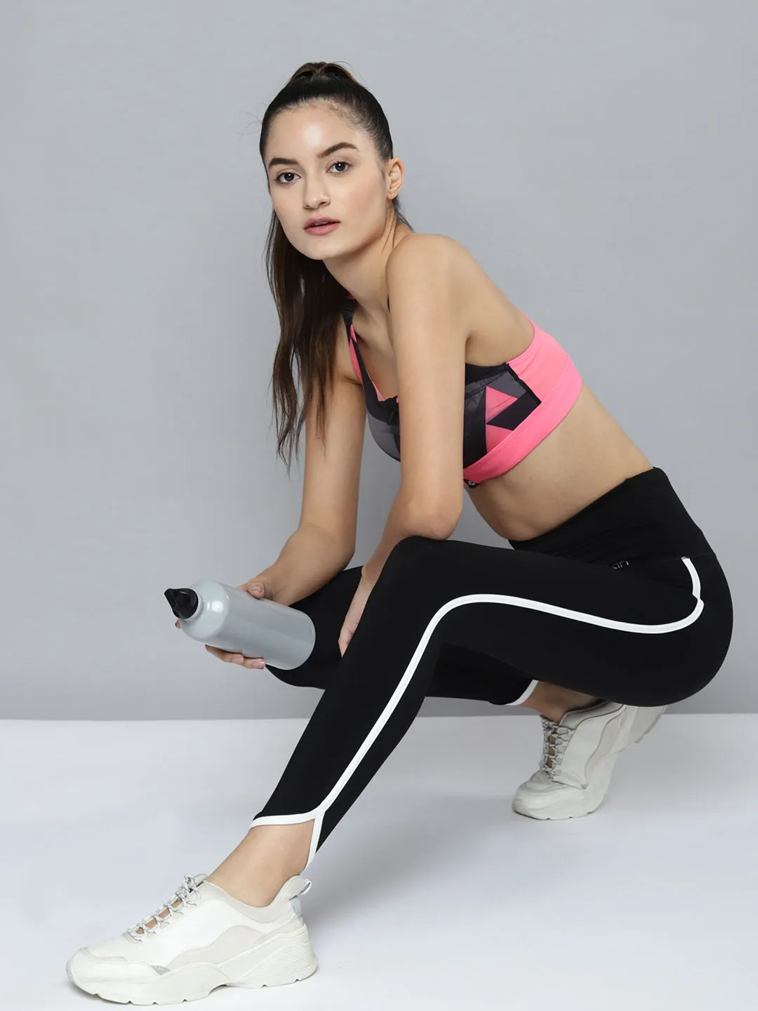 Women's Black Solid Rapid-Dry Training Tights with Side Tape Detail