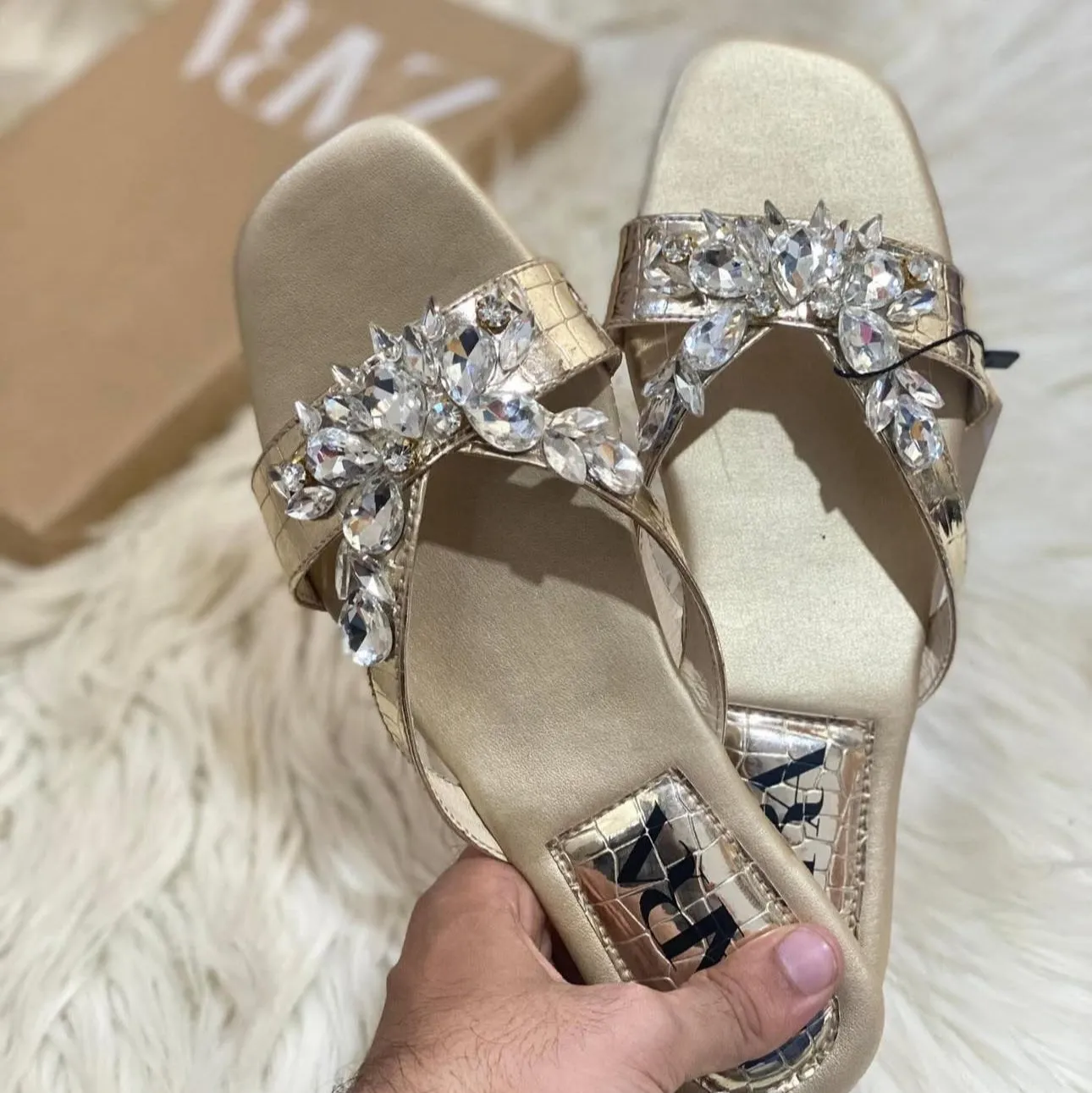 Z Crystal Flats (Golden)